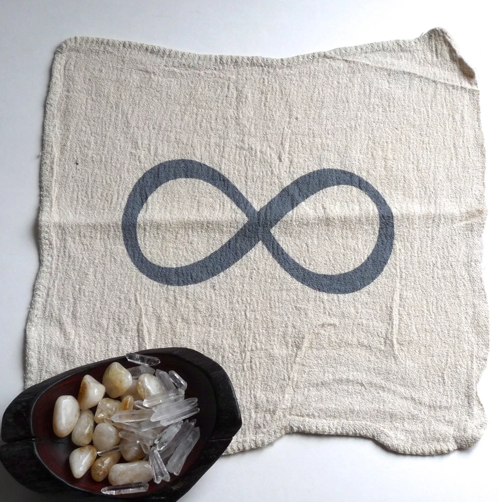 Infinity Crystal Grid Cloth